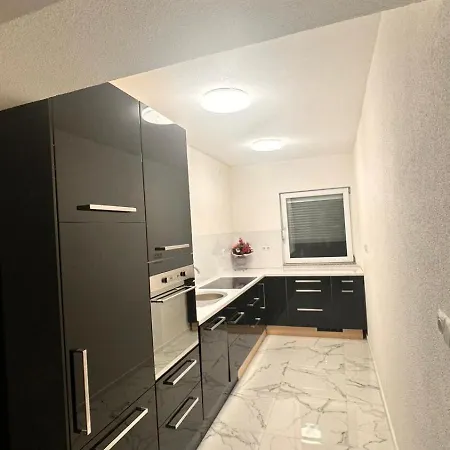 E&m Villa