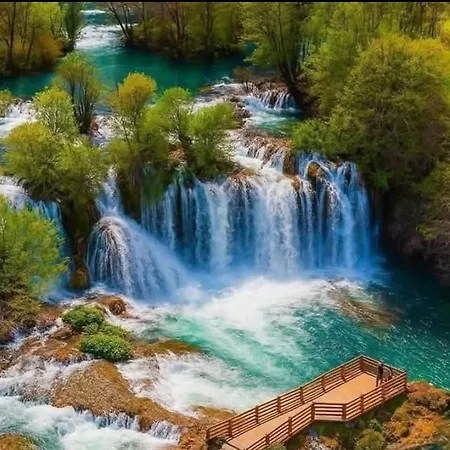 E&m * Bihac