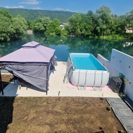 E&m Villa *